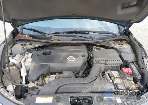 2015 Nissan Altima 2.5 S z USA, uszkodzony, nr VIN 1N4AL3AP8FC164733